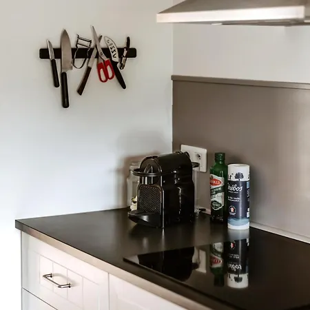 Du Jardinier 펜션 *